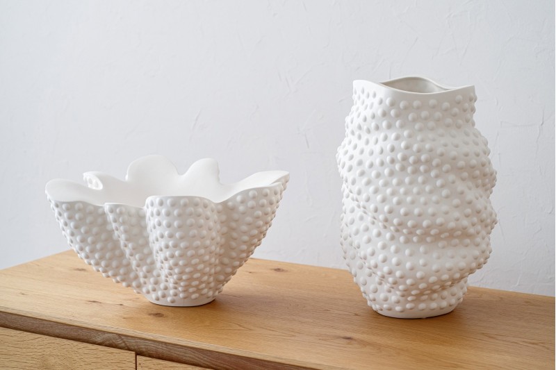 COLLECTION SOIA : VASE ET CENTRE DE TABLE EN CÉRAMIQUE | VP Interiorismo